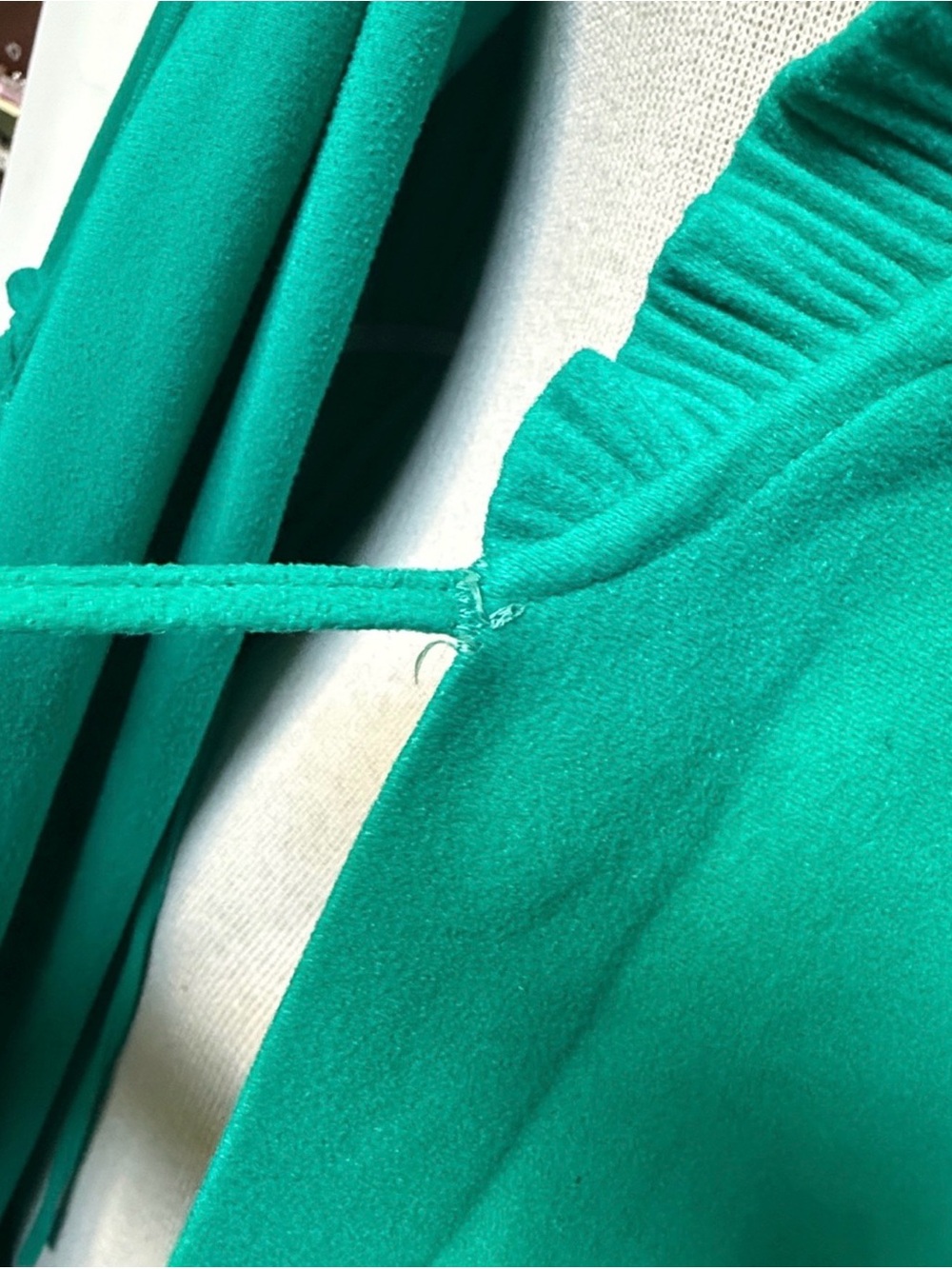 Vintage Ruffled Edge Maxi Robe - Picture 11 of 11